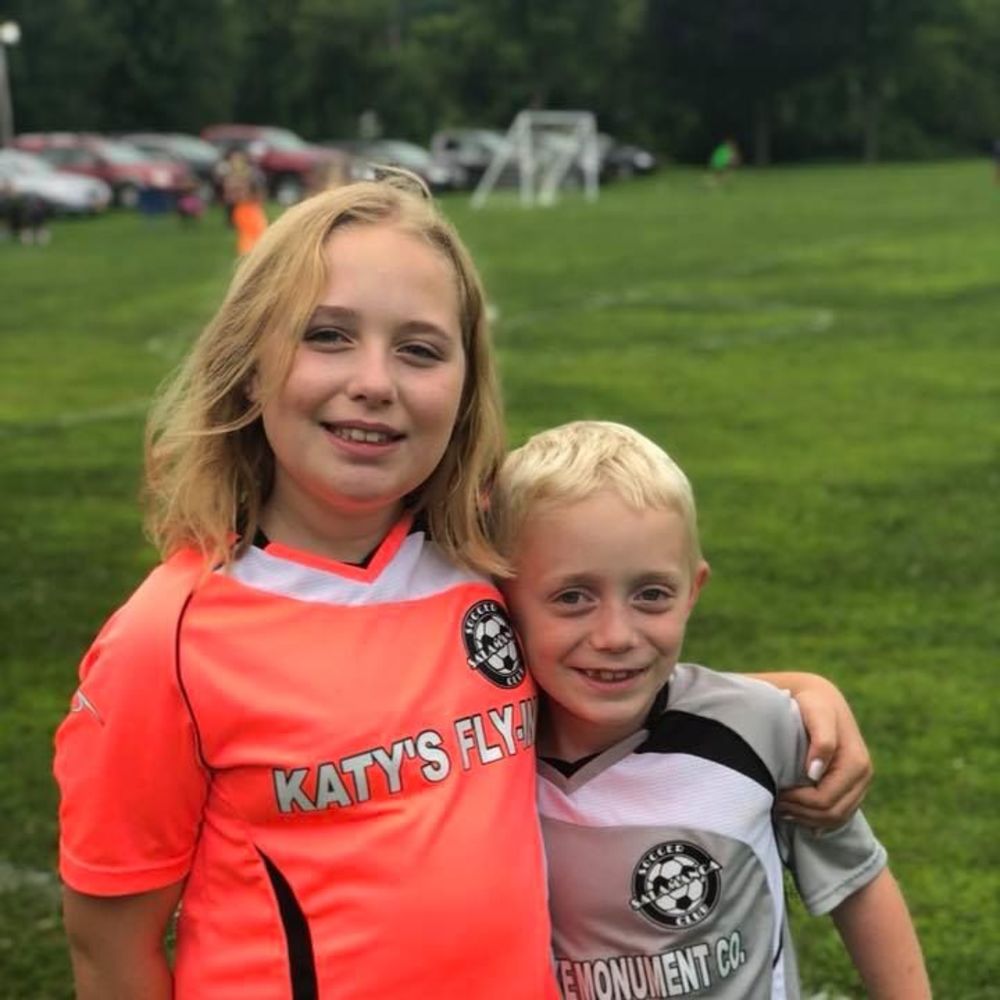 Meet your Posher, Lora n matt